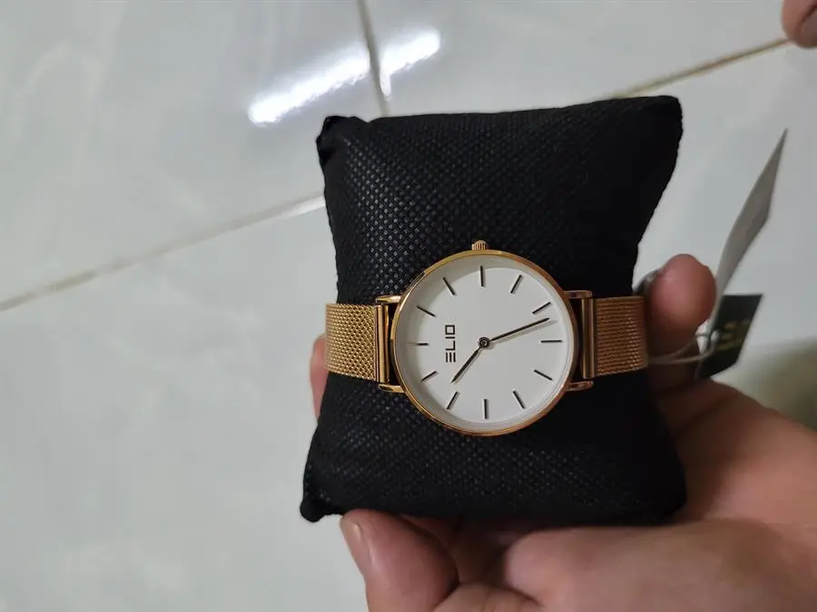 Khách hàng review Đồng hồ ELIO Nàng Thơ 32 mm Nữ ES051-01 4
