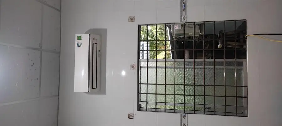 Khách hàng review Điều hòa Daikin Inverter 8500 BTU FTKB25WMVMV 37