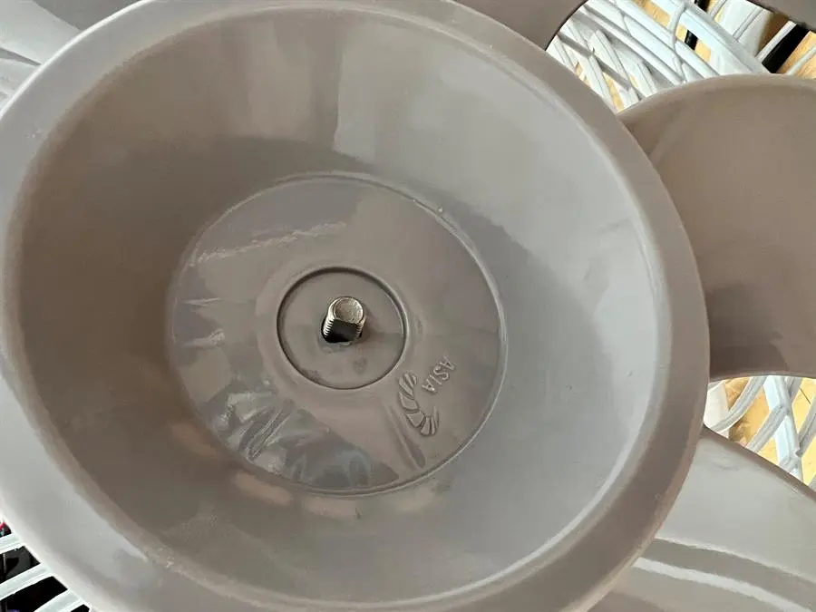 Khách hàng review Quạt sàn Asia 6 cánh STB1601-XV0 80W 4