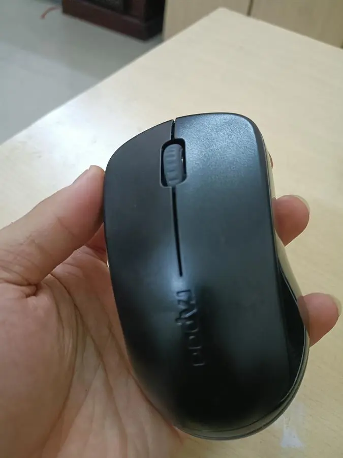 Khách hàng review Chuột Không dây Rapoo 1620 8