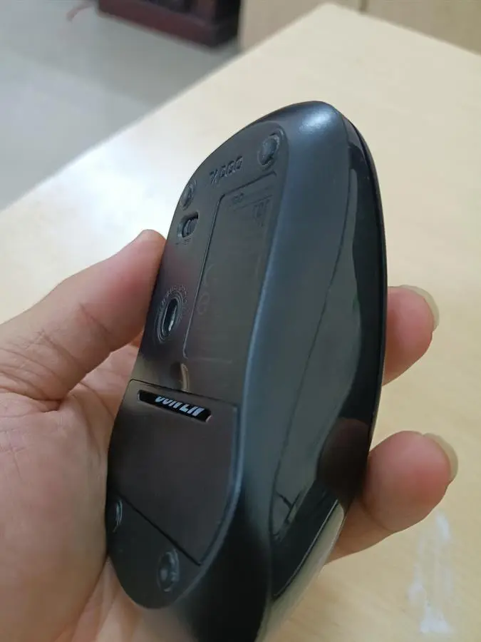 Khách hàng review Chuột Không dây Rapoo 1620 9