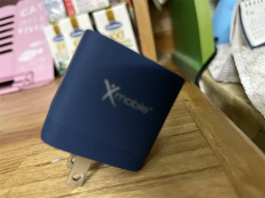 Khách hàng review Adapter sạc 2 cổng Type C PD QC 3.0 18W Xmobile DS714 2