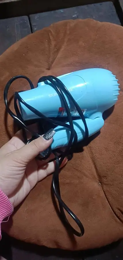 Khách hàng review Máy sấy tóc Sunhouse SHD2305 1