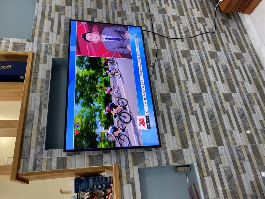Khách hàng review Smart Tivi QLED 4K 43 inch Samsung QA43Q65A 4