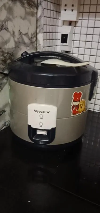 Khách hàng review Nồi cơm nắp gài Happycook 1.8 lít HCJ-180V 3