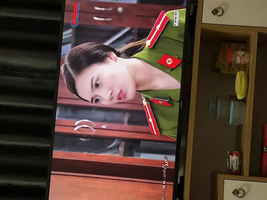 Khách hàng review Smart Tivi Samsung 43 inch UA43T6500 8