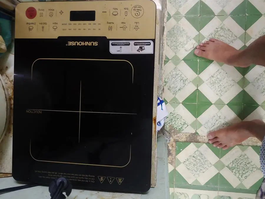 Khách hàng review Bếp từ đơn Sunhouse SHD6867 2000W 3