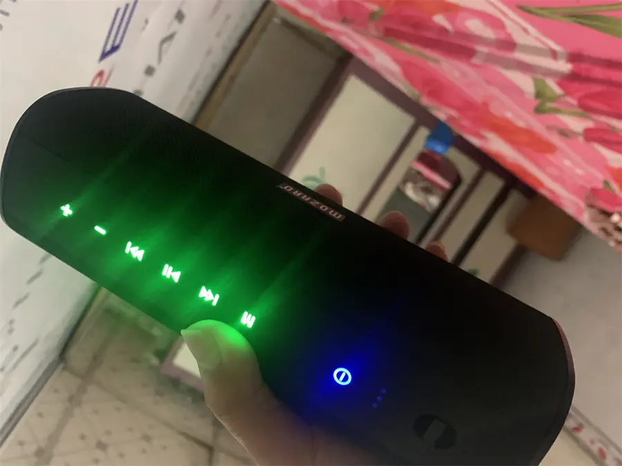 Khách hàng review Loa Bluetooth Mozard H8030D Đen 7