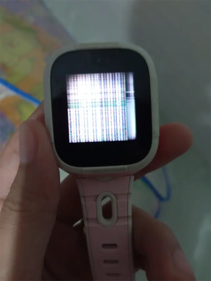 Khách hàng review Đồng hồ định vị trẻ em Kidcare S6 4G Xanh Dorablue 9