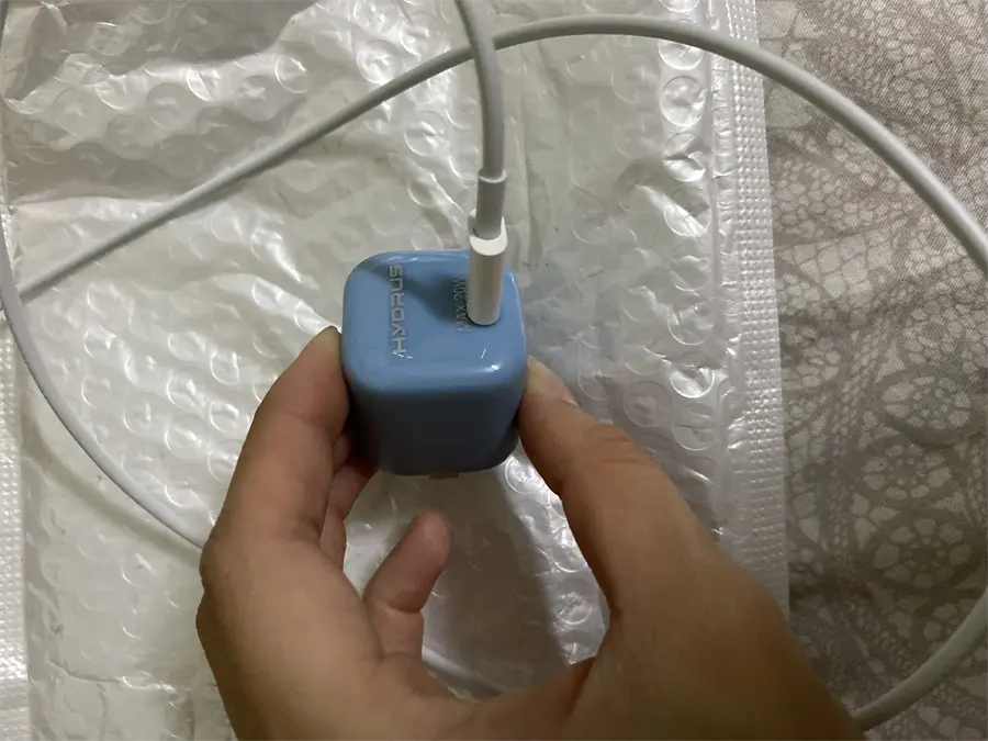 Khách hàng review Adapter Sạc Type C PD 20W Hydrus UL160 9