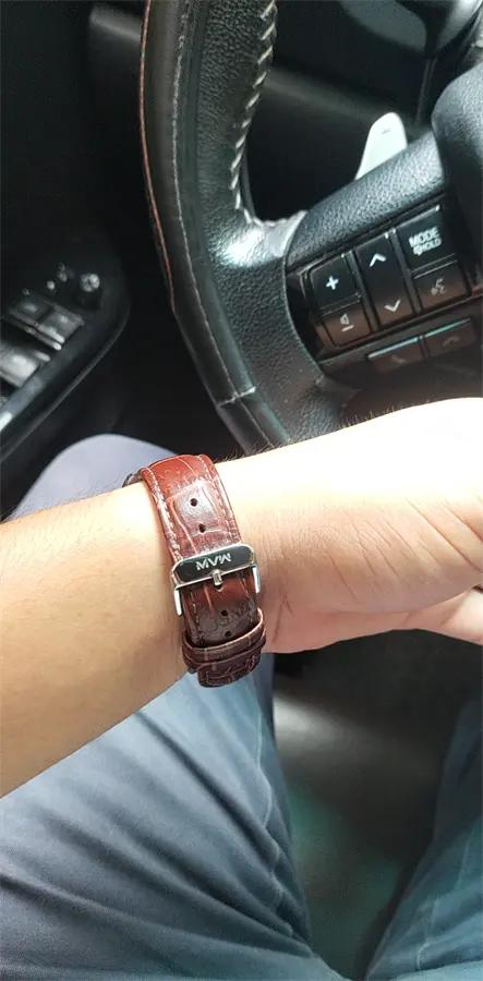 Khách hàng review Dây da đồng hồ 20mm LS039 Nâu 2