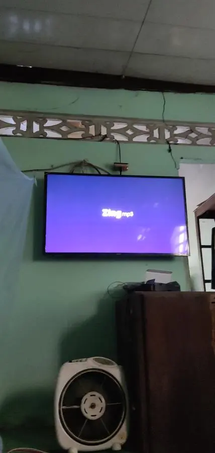 Khách hàng review Smart Tivi Samsung 43 inch UA43T6500 7