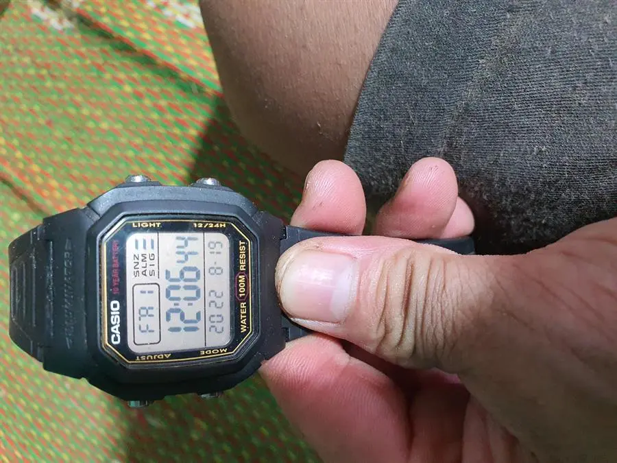 Khách hàng review Đồng hồ CASIO Timeless 36.8 mm Nam W-800HG-9AVDF 6