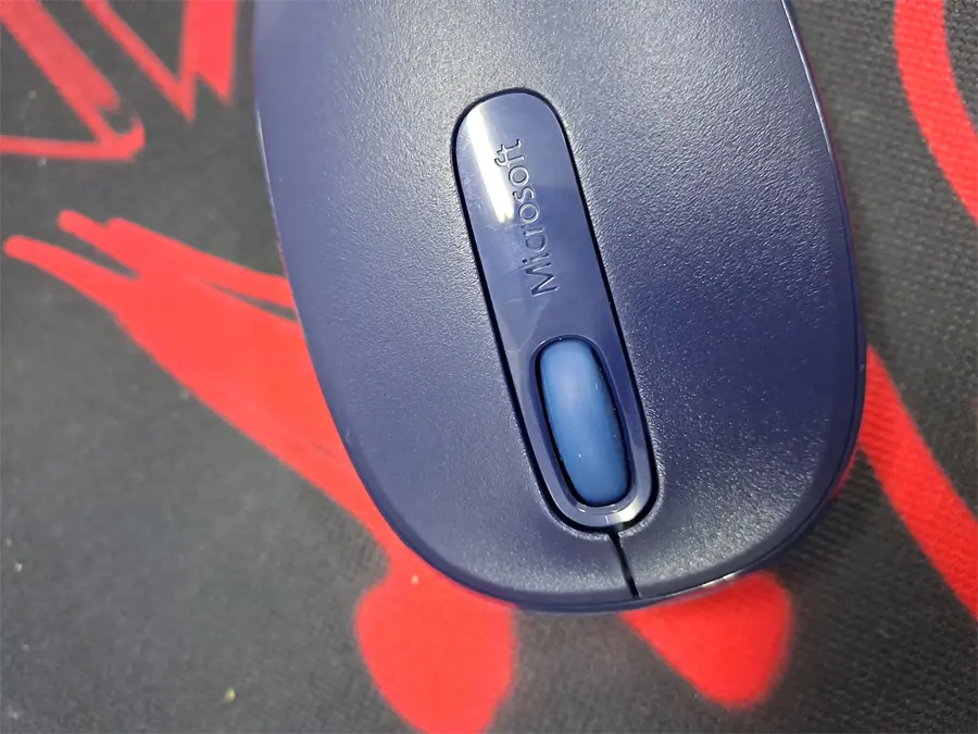 Khách hàng review Chuột Không dây Microsoft 1850 5