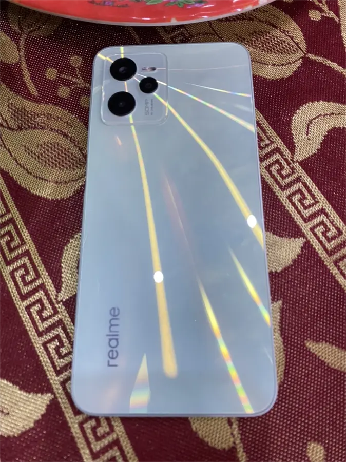 Khách hàng review Điện thoại realme C35 64GB 8