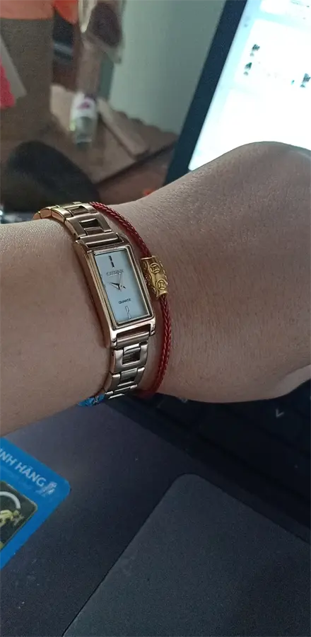 Khách hàng review Đồng hồ CITIZEN 31.3 mm Nữ EZ6368-82D 1