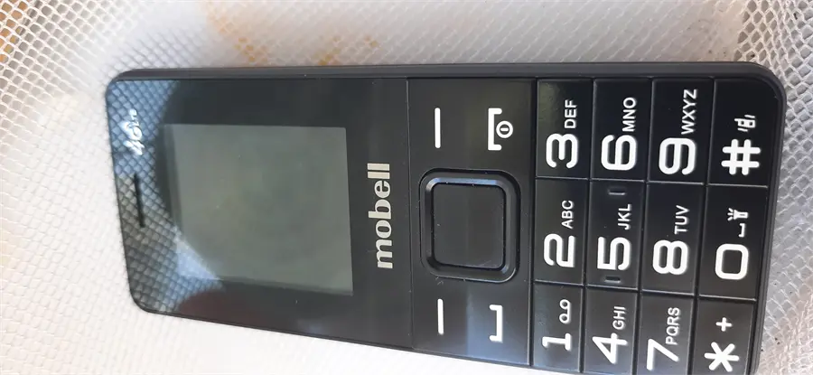 Khách hàng review Điện thoại Mobell M239 4G 9