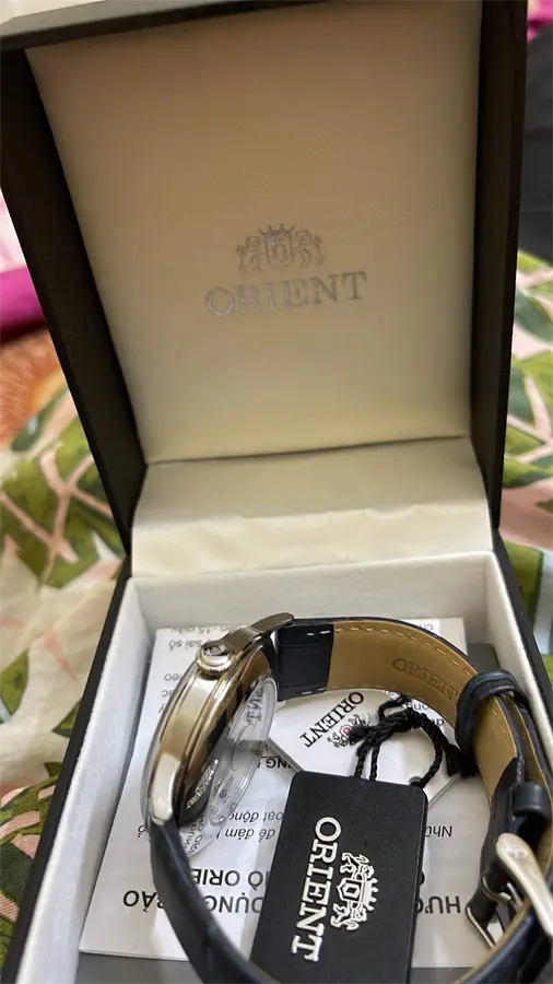 Khách hàng review Đồng hồ ORIENT Bambino 40 mm Nam RA-AG0005L10B 2