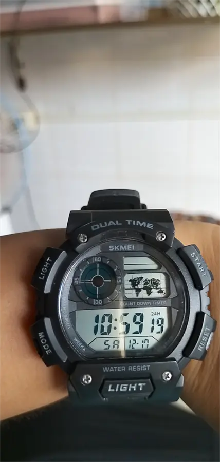 Khách hàng review Đồng hồ SKMEI 49 mm Trẻ em SK101-02 4
