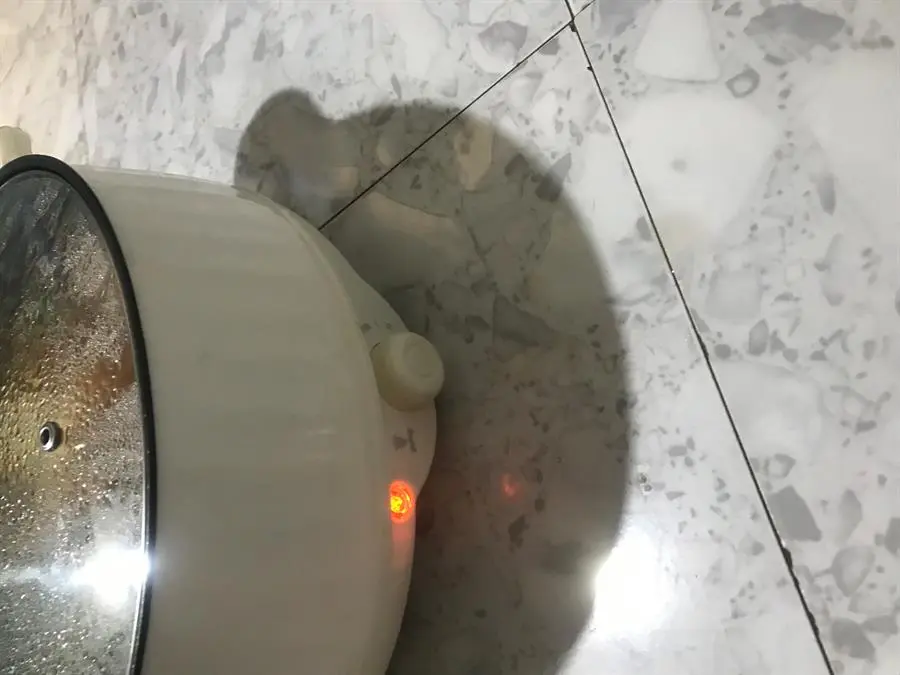 Khách hàng review Nồi lẩu điện Mishio MK-275 3.7 lít 1