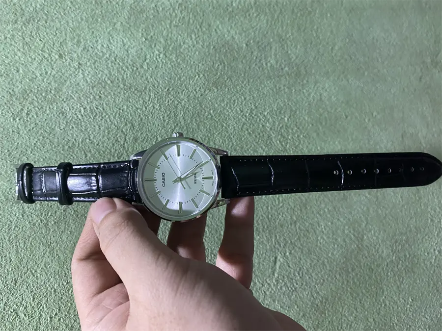Khách hàng review Đồng hồ CASIO Timeless 40 mm Nam MTP-1303D-7AVDF 4