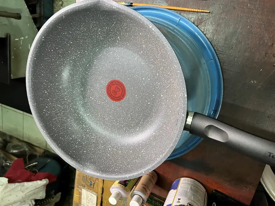 Khách hàng review Chảo nhôm sâu chống dính vân đá đáy từ 28 cm Tefal Cook Healthy G1348695 2