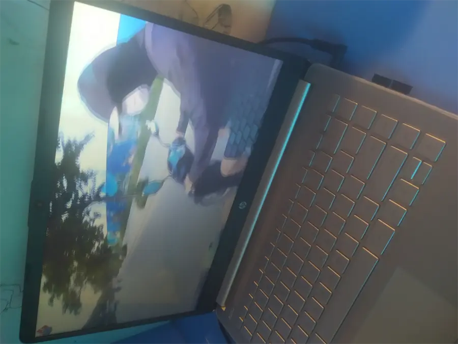 Khách hàng review Laptop HP 14s fq1066AU R5 5500U/8GB/256GB/Win11 (4K0Z6PA) 4