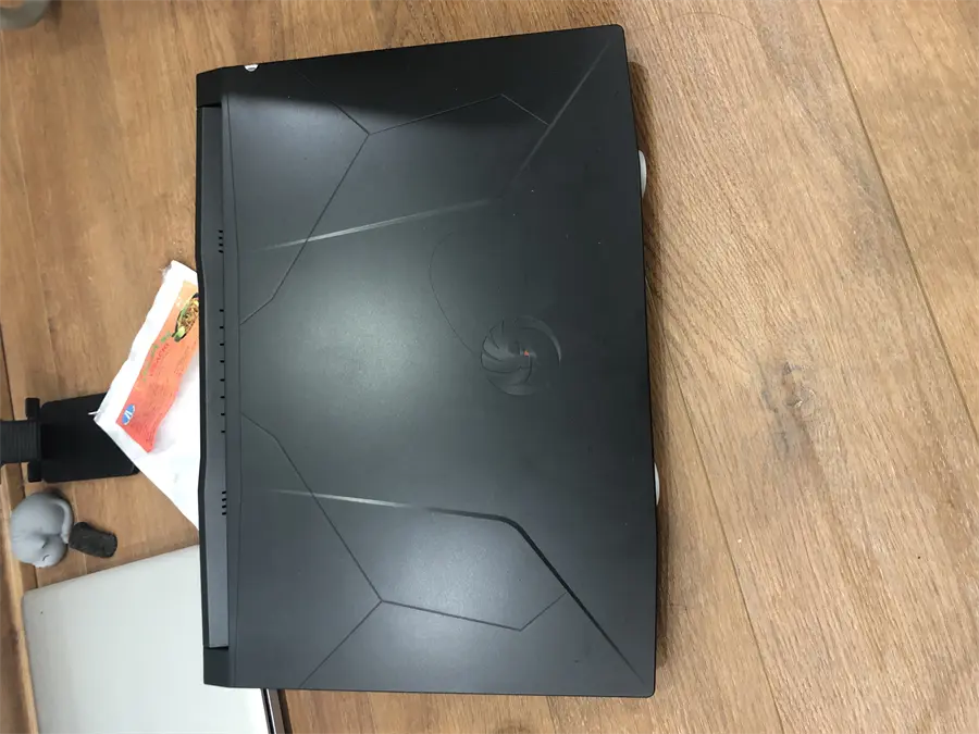 Khách hàng review Laptop MSI Gaming Bravo 15 B5DD R5 5600H/8GB/512GB/4GB RX5500M/Balo/Chuột/Win11 (279VN) 4
