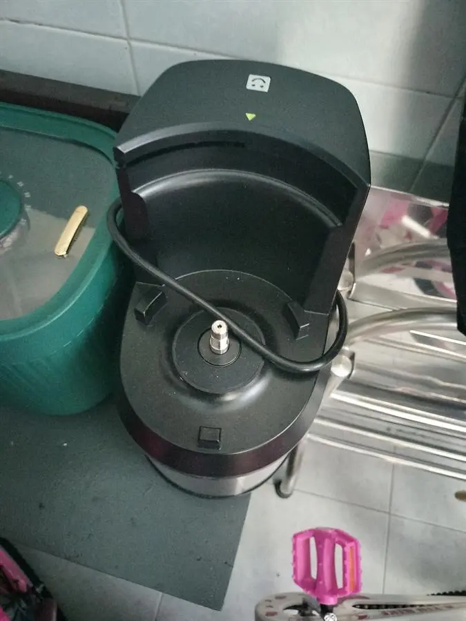 Khách hàng review Máy ép chậm Hafele JE230-BL (535.43.531) 16