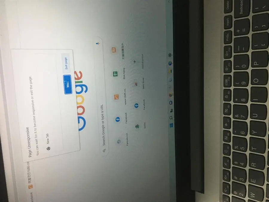 Khách hàng review Laptop Lenovo IdeaPad 3 15IML05 i3 10110U/4GB/256GB/Win11 (81WB01DYVN) 4