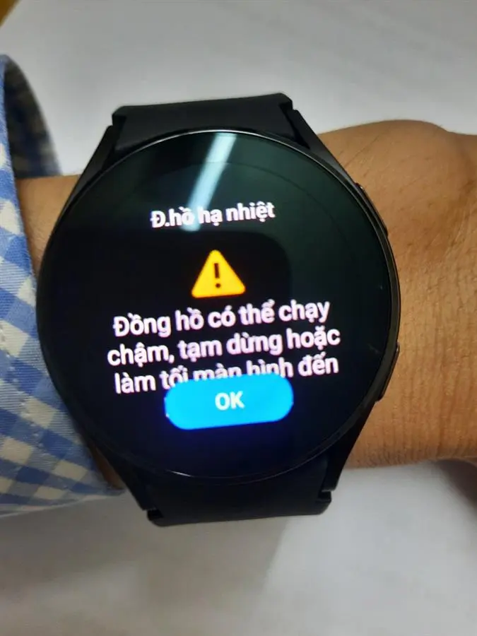 Khách hàng review Đồng hồ thông minh Samsung Galaxy Watch4 LTE 40mm 3