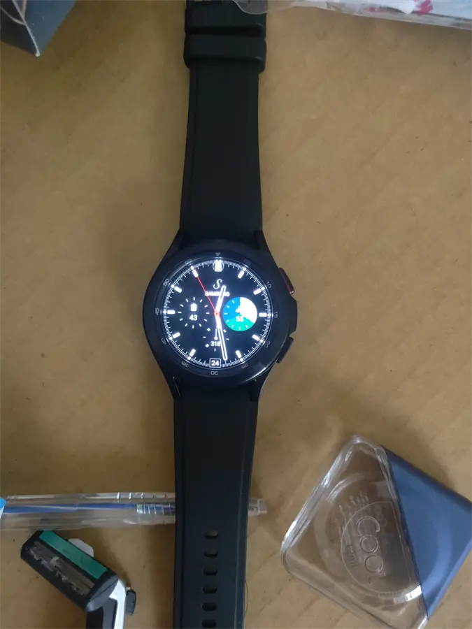 Khách hàng review Đồng hồ thông minh Samsung Galaxy Watch4 Classic 42mm 11