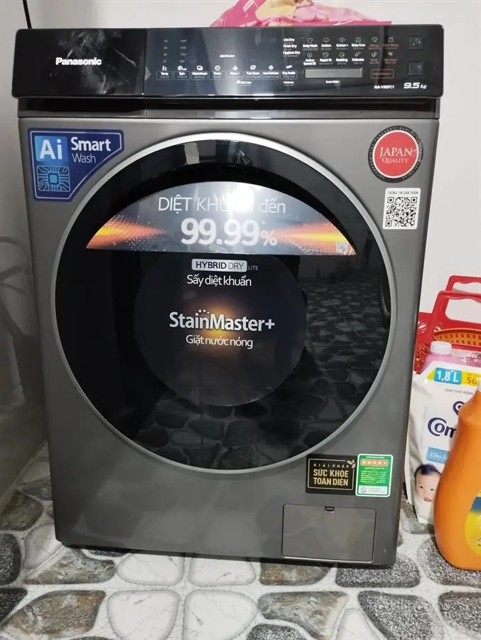 Khách hàng review Máy giặt Panasonic Inverter giặt 9.5 kg - sấy tiện ích 2 kg NA-V95FC1LVT 123