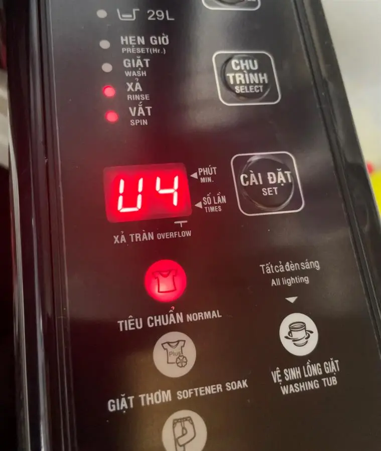 Khách hàng review Máy giặt Aqua 10 KG AQW-F100GT.BK 20