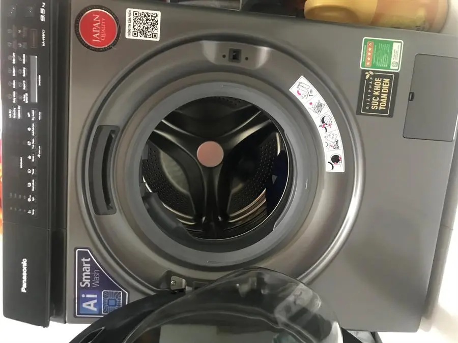 Khách hàng review Máy giặt Panasonic Inverter giặt 9.5 kg - sấy tiện ích 2 kg NA-V95FC1LVT 114