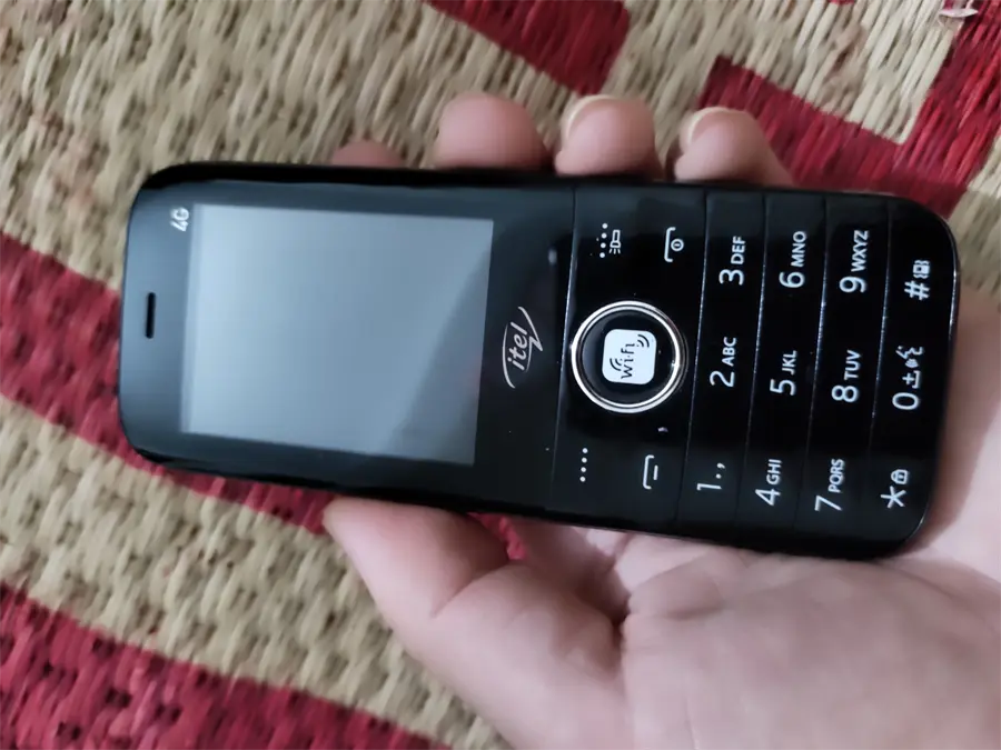 Khách hàng review Điện thoại Itel it9210 13