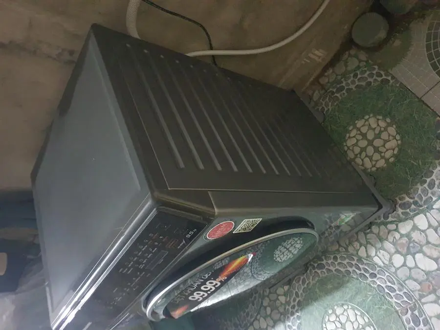 Khách hàng review Máy giặt Panasonic Inverter giặt 9.5 kg - sấy tiện ích 2 kg NA-V95FC1LVT 108