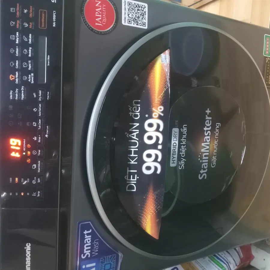 Khách hàng review Máy giặt Panasonic Inverter giặt 9.5 kg - sấy tiện ích 2 kg NA-V95FC1LVT 106