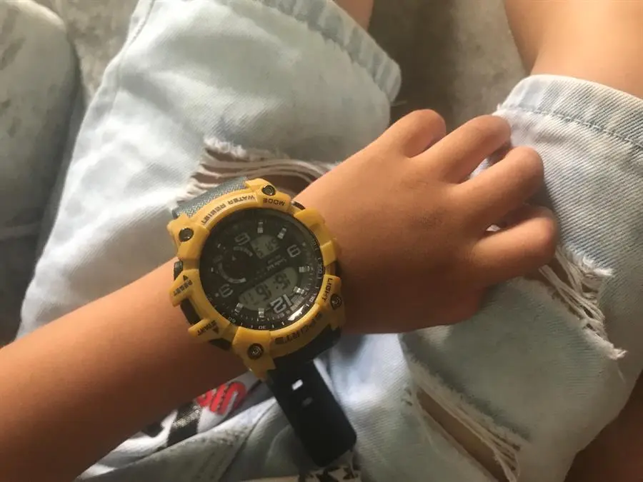 Khách hàng review Đồng hồ SMILE KID 47 mm Trẻ em SL069-01 2