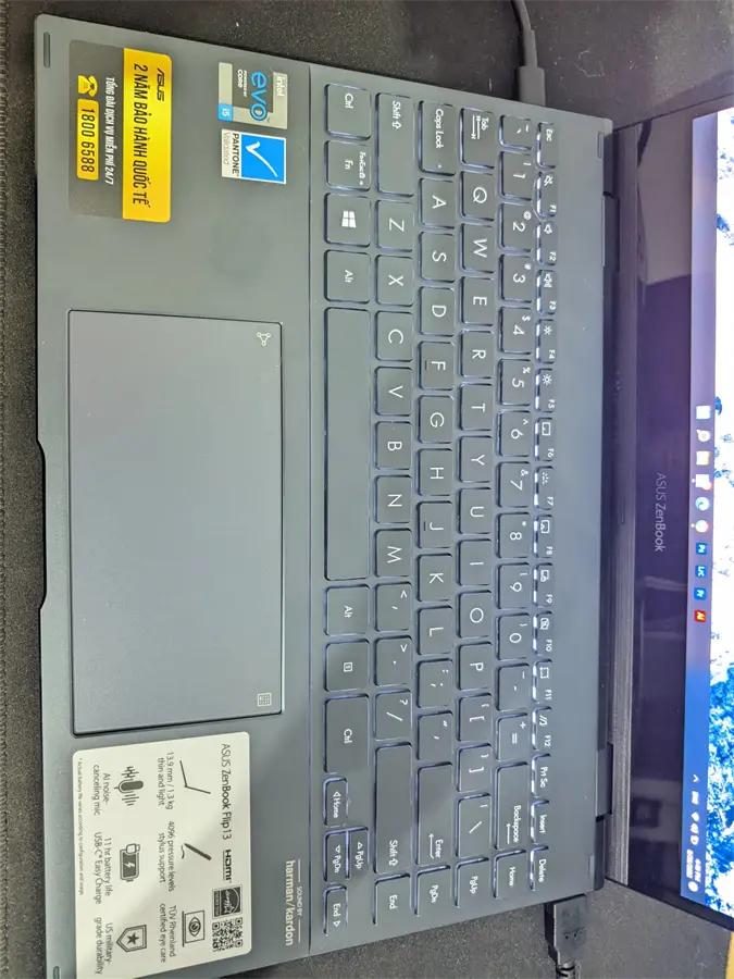 Khách hàng review Laptop Asus ZenBook Flip UX363EA i5 1135G7/8GB/512GB/Touch/Pen/Cáp/Túi/Win11 (HP726W) 1