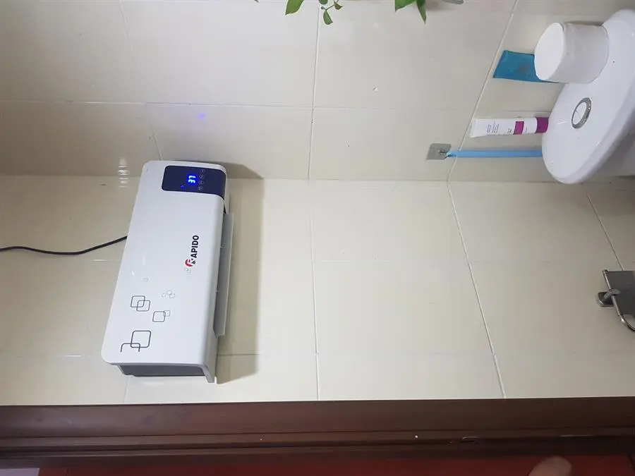 Khách hàng review Máy sưởi gốm Rapido RCH2000-D 1