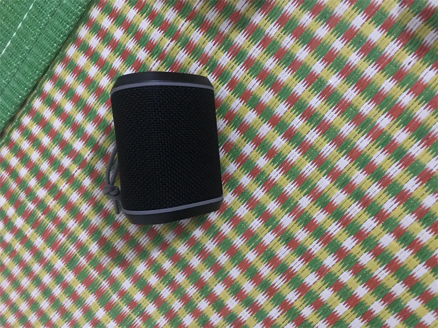 Khách hàng review Loa Bluetooth Mozard Y550 Plus 17