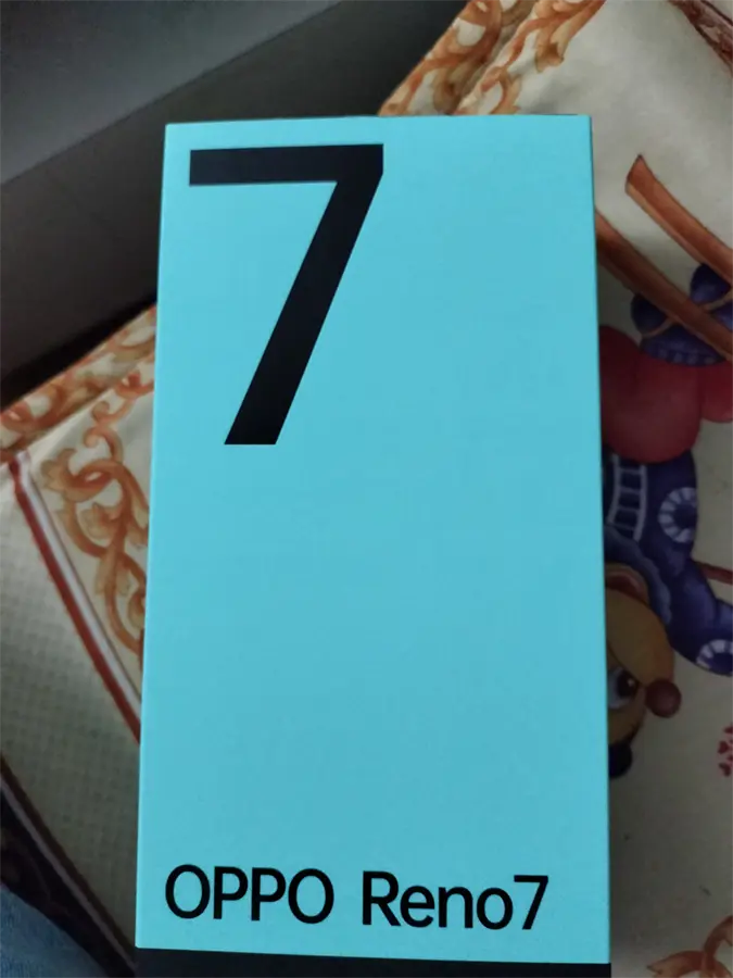 Khách hàng review Điện thoại OPPO Reno7 4