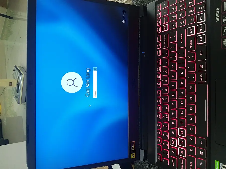 Khách hàng review Laptop Acer Nitro 5 Gaming AN515 57 54MV i5 11400H/8GB/512GB/4GB RTX3050/144Hz/Win11 (NH.QENSV.003) 3