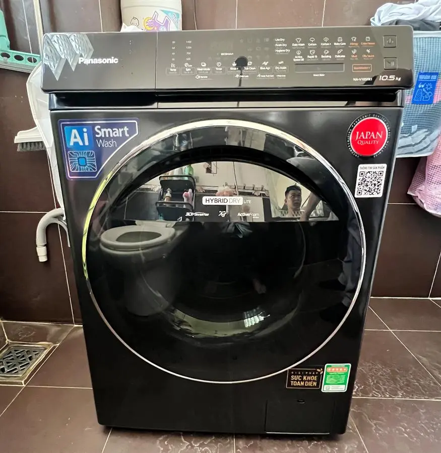 Khách hàng review Máy giặt Panasonic Inverter giặt 10.5 kg - sấy tiện ích 2 kg NA-V105FR1BV 31
