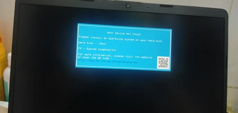 Khách hàng review Laptop HP 245 G8 R5 5500U/8GB/256GB/Win11 (61C65PA) 7