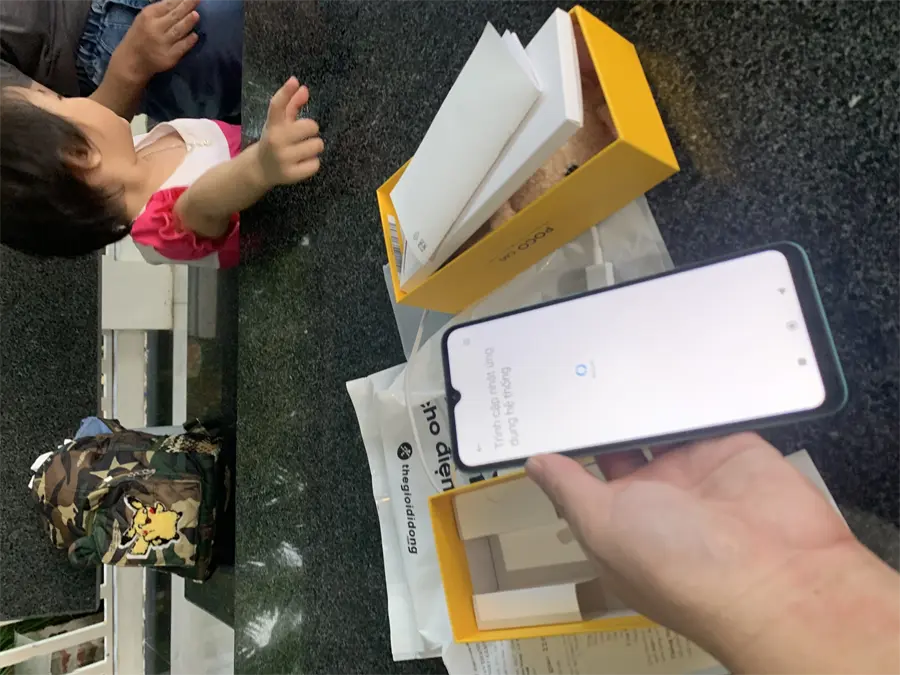 Khách hàng review Điện thoại POCO C40 18