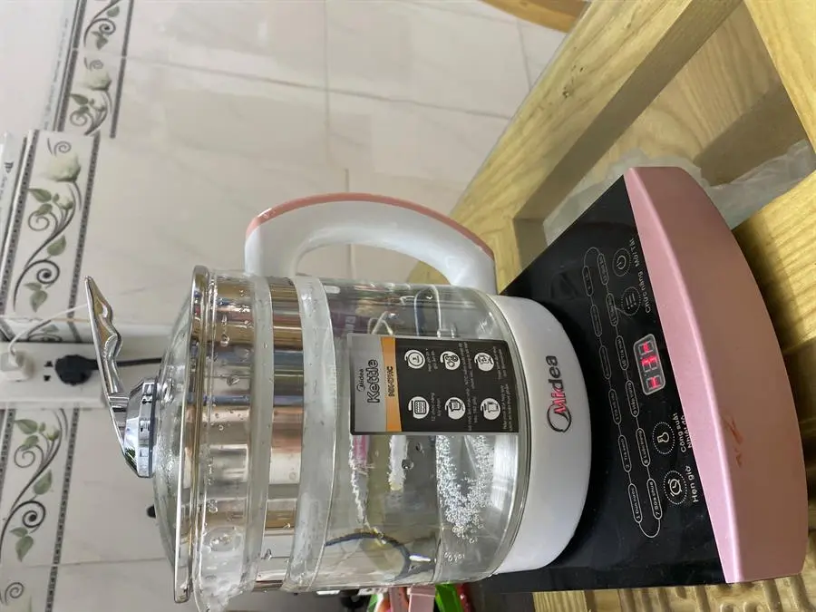 Khách hàng review Bình đun siêu tốc Midea 1.5 lít MK-17HC 7
