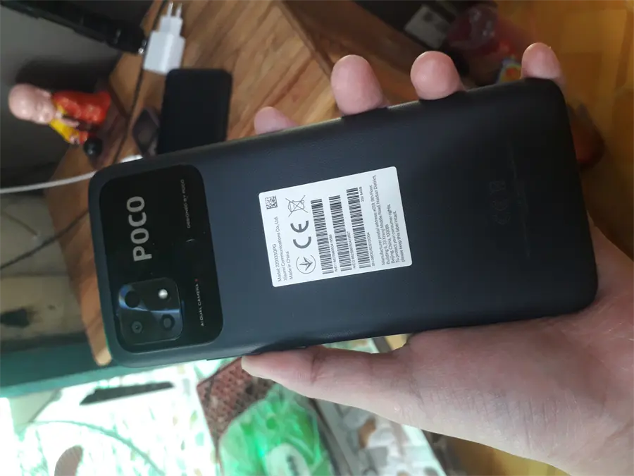 Khách hàng review Điện thoại POCO C40 16
