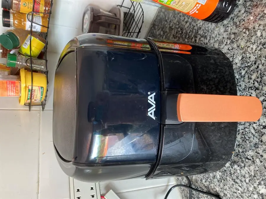 Khách hàng review Nồi chiên không dầu AVA BF502A 6 lít 14